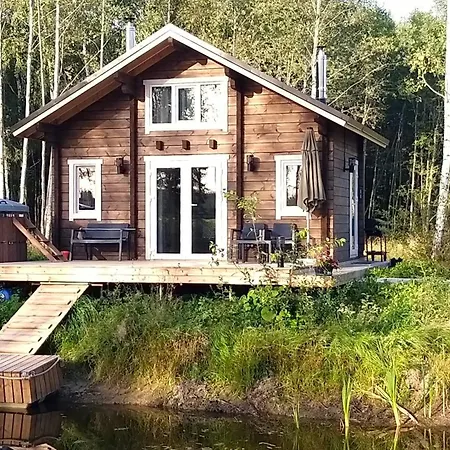 Metsavahi Puhketalu Kaevussaare