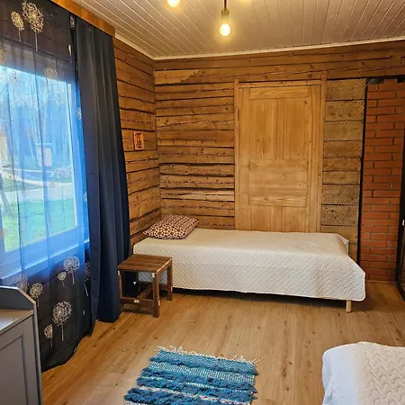 Metsavahi Puhketalu Holiday home