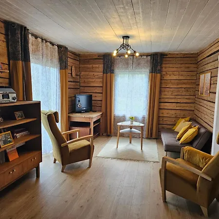 Holiday home Metsavahi Puhketalu *