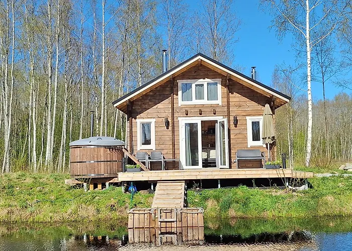 Metsavahi Puhketalu *